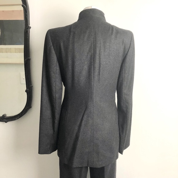Akris 100% Cashmere Grey Suit, Vintage - Picture 5 of 14